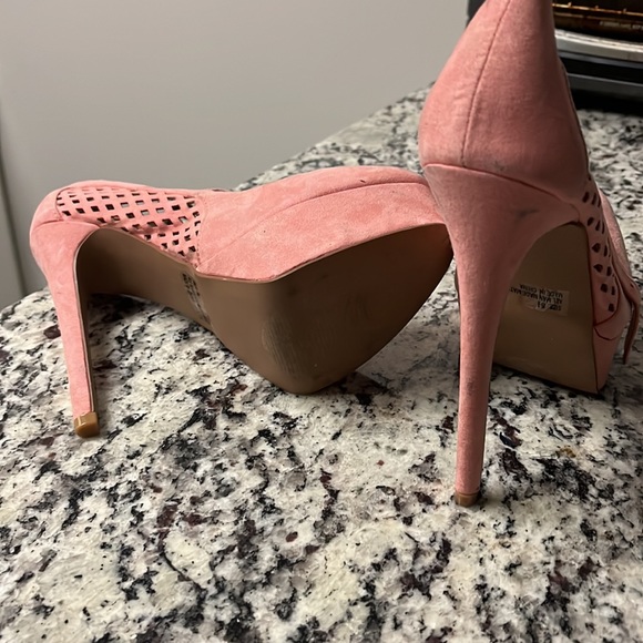 Mary-Jane Style Platform Heels - Picture 3 of 5